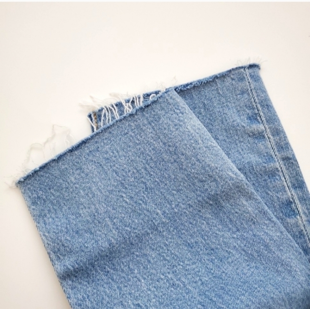 Levi's WEDGIE Premium High Rise Jeans - Picture 11 of 14